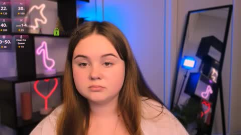 candy flossie1 online show from December 20, 2025, 6:53 am