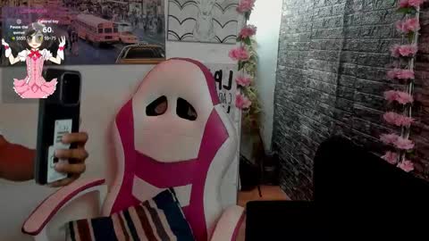 candy_kiss__ online show from January 8, 2026, 7:38 pm