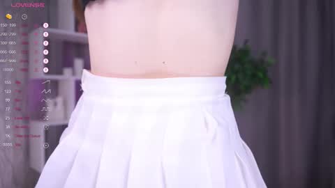 Leya online show from November 11, 2025, 5:18 am