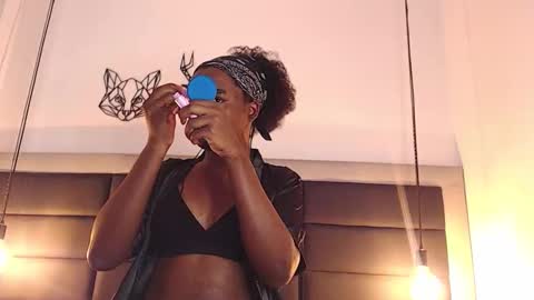 CANDY LOVE  DANNA online show from December 19, 2025, 1:07 pm