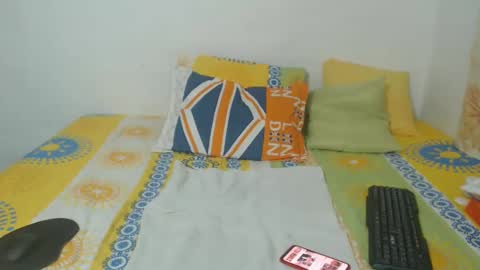 candy online show from January 31, 2025, 2:04 am