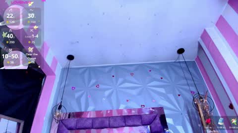 Ania online show from April 11, 2026, 11:14 am