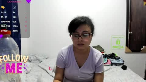candy_val online show from June 1, 2026, 6:04 am
