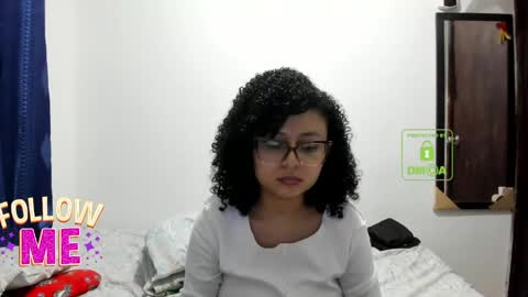 candy_val online show from June 7, 2026, 6:39 am