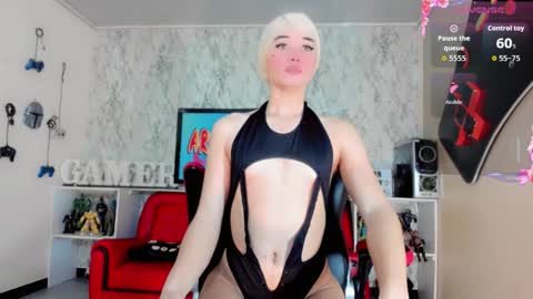 Snapshot of candy_walker__ chatting on November 4, 2025, 7:24 pm candy_walker__ online show from November 4, 2025, 7:24 pm