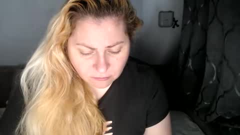 Laura online show from February 18, 2025, 6:59 am