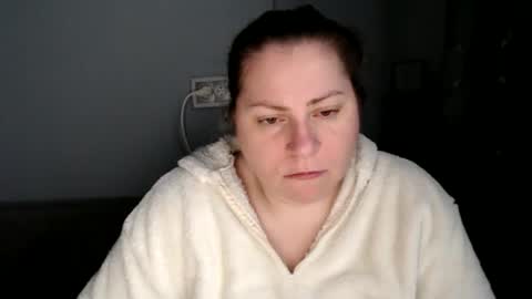 Laura online show from October 5, 2025, 12:25 pm