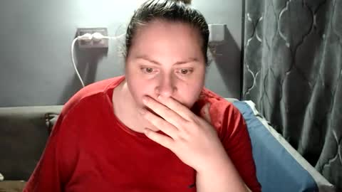 Laura online show from October 23, 2025, 7:23 pm