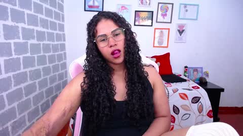 Karen online show from December 21, 2024, 7:45 am