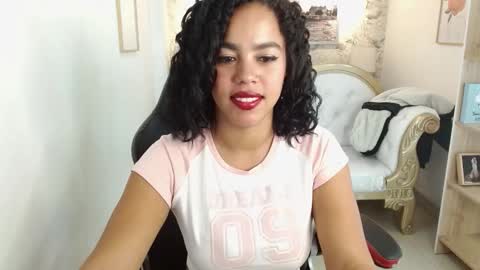 candy online show from November 11, 2025, 3:17 am