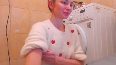 CANDYJESx online show from February 3, 2025, 2:55 pm