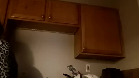 candyredxo2024 online show from October 12, 2025, 7:24 pm