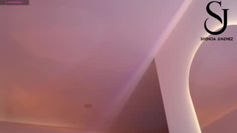 Shenoa Jimenez online show from October 5, 2025, 4:33 am