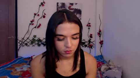 candyy_doll_ online show from April 28, 2026, 2:27 am