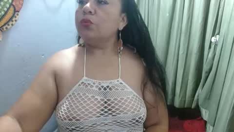 CanelaCollins online show from January 16, 2026, 5:11 am