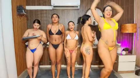 Sara online show from February 2, 2026, 11:14 pm