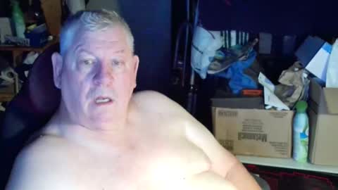 canoelicker69 online show from September 21, 2025, 10:50 am