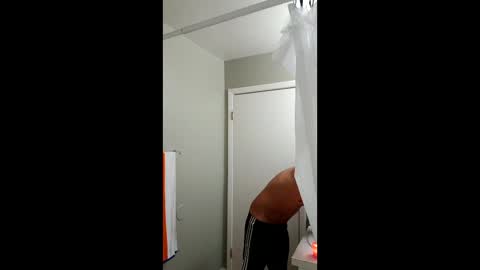 capetillomarco115 online show from March 18, 2026, 8:39 am