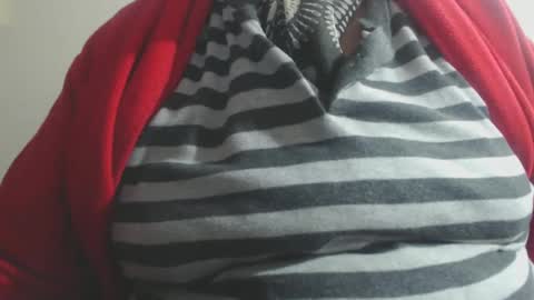 Cinzia  ex regina  online show from February 11, 2025, 2:57 pm