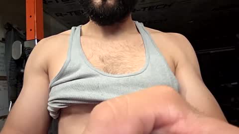 cappinrc8 online show from October 29, 2025, 4:37 am