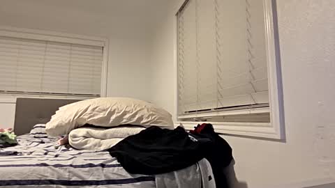 cappinrc8 online show from January 17, 2026, 1:43 am