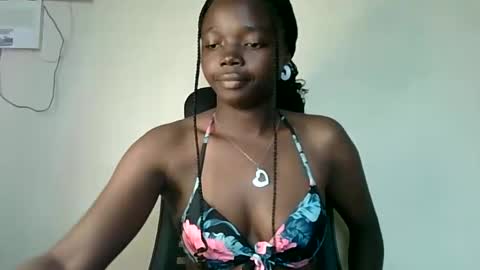 Snapshot of capriellah chatting on June 9, 2026, 7:31 am capriellah online show from June 9, 2026, 7:31 am