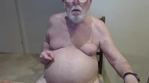 Snapshot of capt5105 chatting on March 10, 2025, 10:24 pm capt5105 online show from March 10, 2025, 10:24 pm