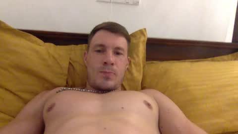 Snapshot of capt_oliver chatting on December 6, 2024, 7:01 pm follow my twitter  online show from December 6, 2024, 7:01 pm