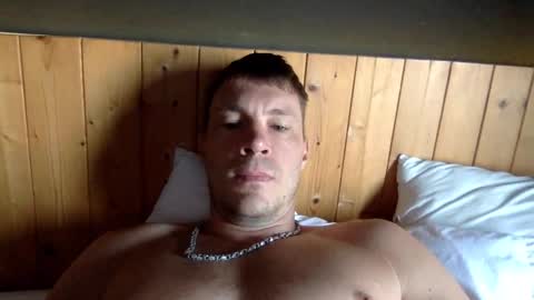 Snapshot of capt_oliver chatting on February 16, 2025, 4:20 am follow my twitter  online show from February 16, 2025, 4:20 am