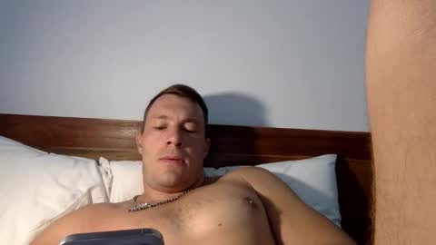 Snapshot of capt_oliver chatting on October 7, 2025, 6:54 am follow my twitter  online show from October 7, 2025, 6:54 am