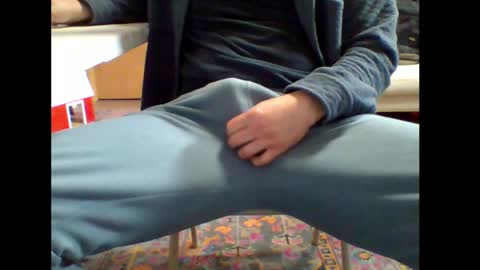 captainbratwurst21 online show from December 2, 2024, 6:32 pm