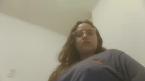 caravibugue online show from December 8, 2024, 8:20 am