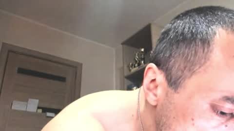 Laz online show from October 26, 2025, 7:53 pm