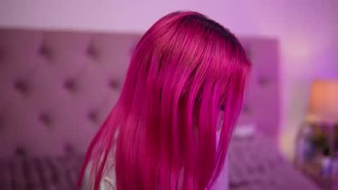  Carina  online show from April 3, 2026, 8:07 pm