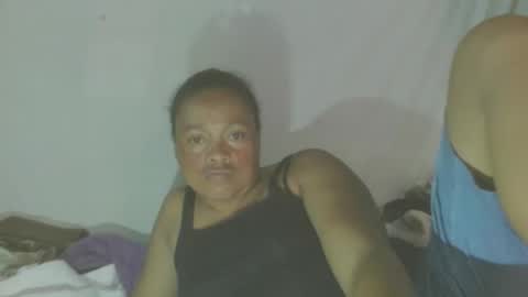 carinesexy69 online show from December 22, 2025, 11:29 am