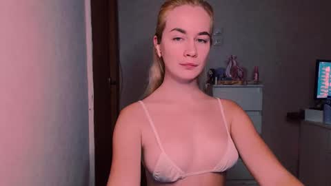 Carin online show from October 8, 2025, 7:50 am