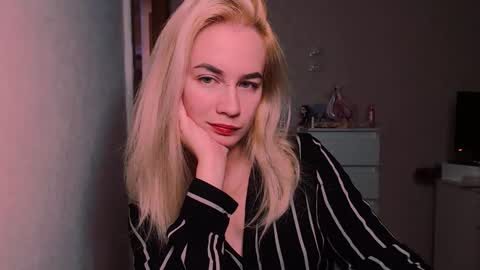 Carin online show from October 10, 2025, 10:31 pm