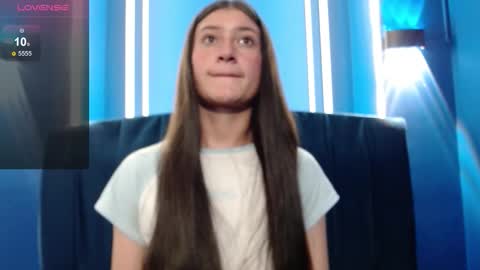 Carito online show from December 1, 2025, 3:00 am