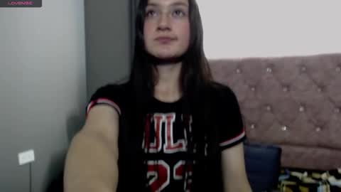 Carito online show from December 17, 2025, 3:45 am