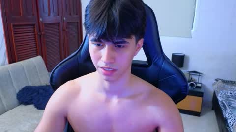 carl_dixon online show from December 14, 2025, 9:30 pm