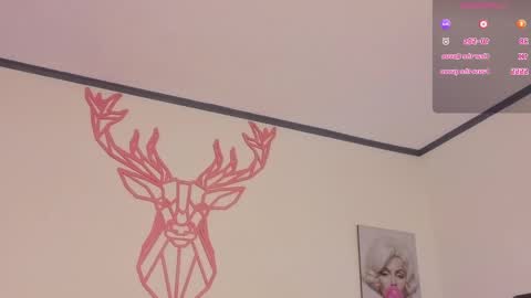 Snapshot of carla_daft chatting on February 19, 2026, 5:03 am Carla online show from February 19, 2026, 5:03 am