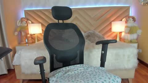 Carla Santini online show from December 20, 2024, 10:11 pm