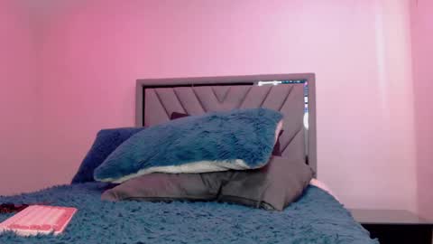 Carla Santini online show from February 16, 2025, 4:32 pm