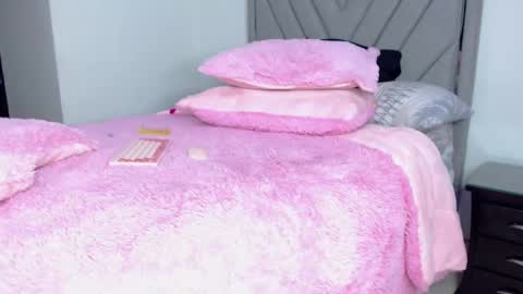 Carla Santini online show from March 9, 2025, 5:55 am