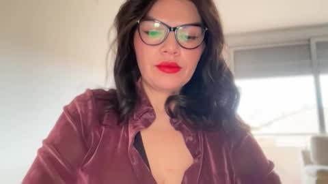 Carla Connor online show from February 19, 2026, 8:32 am