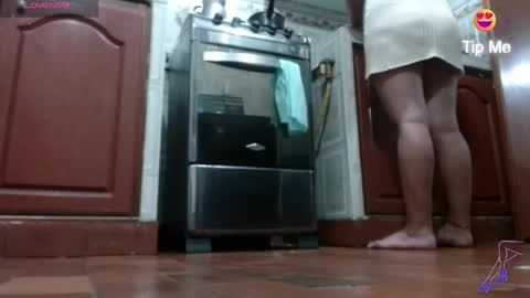 carlajames_1 online show from March 5, 2025, 12:38 am