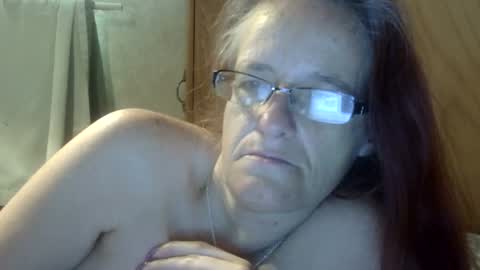 carleeswoman08 online show from May 12, 2026, 11:18 am