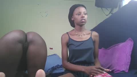 Snapshot of carlex_ chatting on September 24, 2025, 10:51 am carlex_ online show from September 24, 2025, 10:51 am