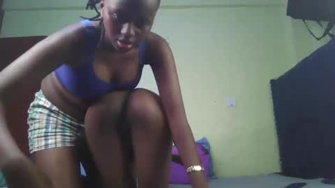 Snapshot of carlex_ chatting on October 6, 2025, 10:07 pm carlex_ online show from October 6, 2025, 10:07 pm