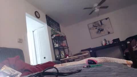 Carlie online show from April 11, 2026, 9:02 am